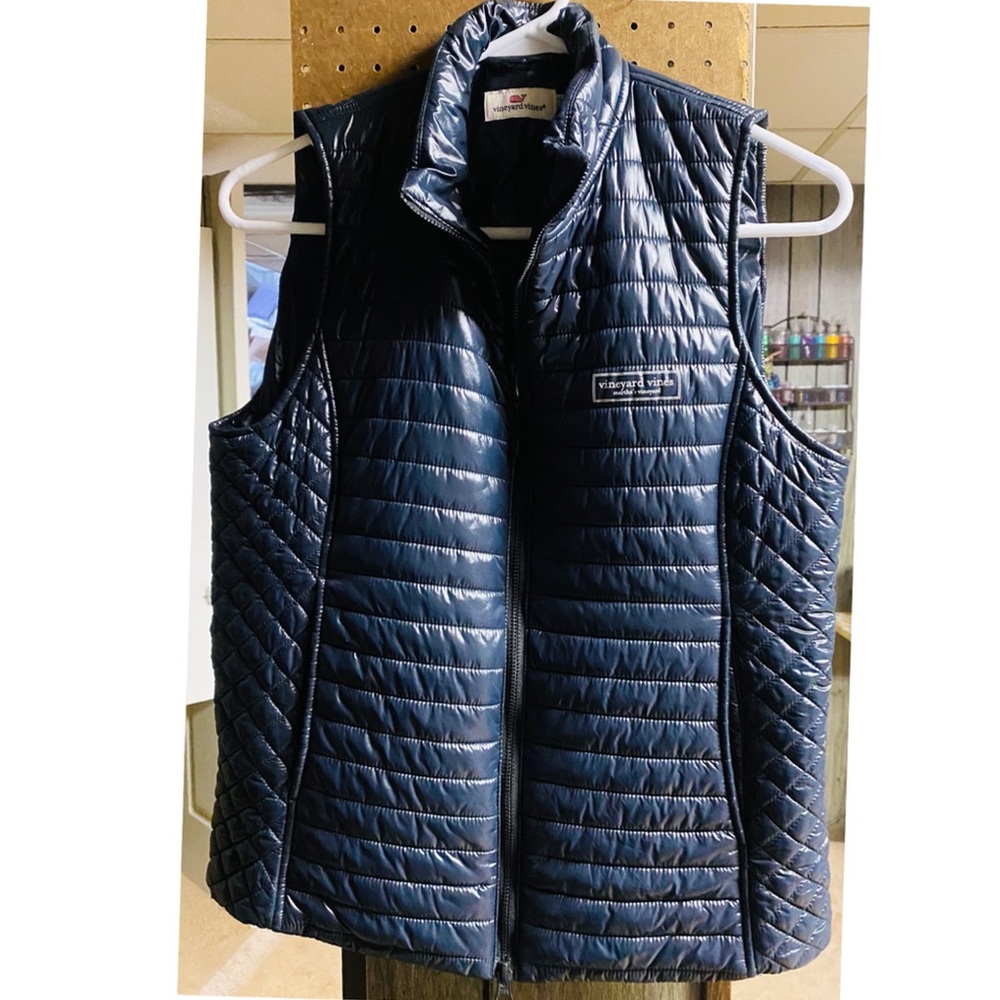 Vineyard Vines Women’s Puffer Vest